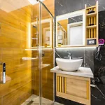 Borgo Casanova 4*